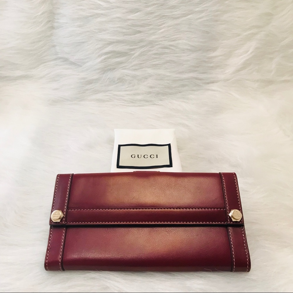 GUCCI Leather Bifold Maroon Wallet